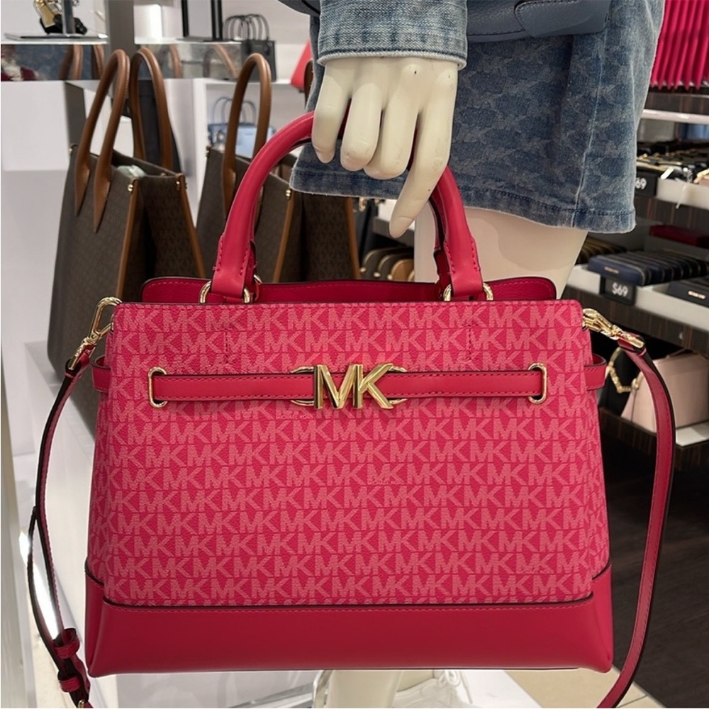 MICHAEL KORS 
Reed Large Graphic Logo Belted Satchel
Electric Pink 
NWT - Picture 5 of 10
